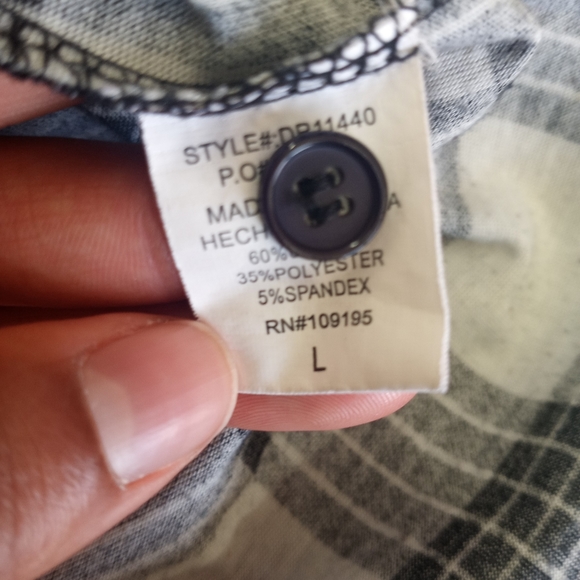 Love J Flannel Midway Button-Down Shirt (Black & White) - Picture 4 of 4